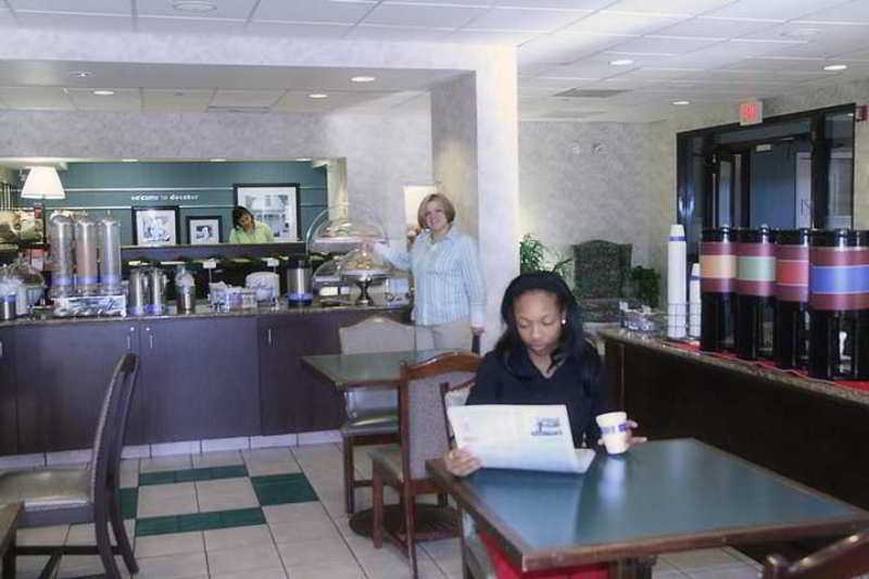 Hampton Inn By Hilton Декатур Ресторан фото